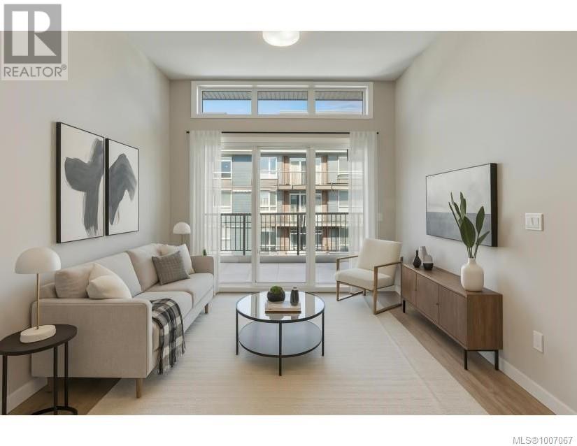 301 100 Presley Pl Property Photo 2