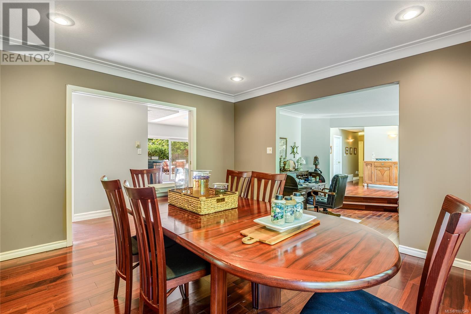 1185 Merecroft Road Property Photo 19