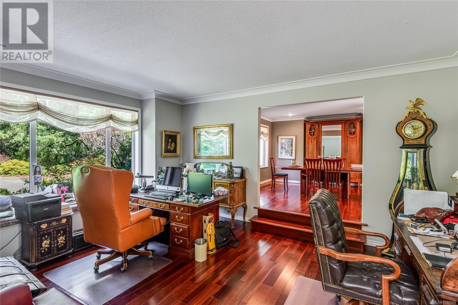 1185 Merecroft Road Property Photo 21