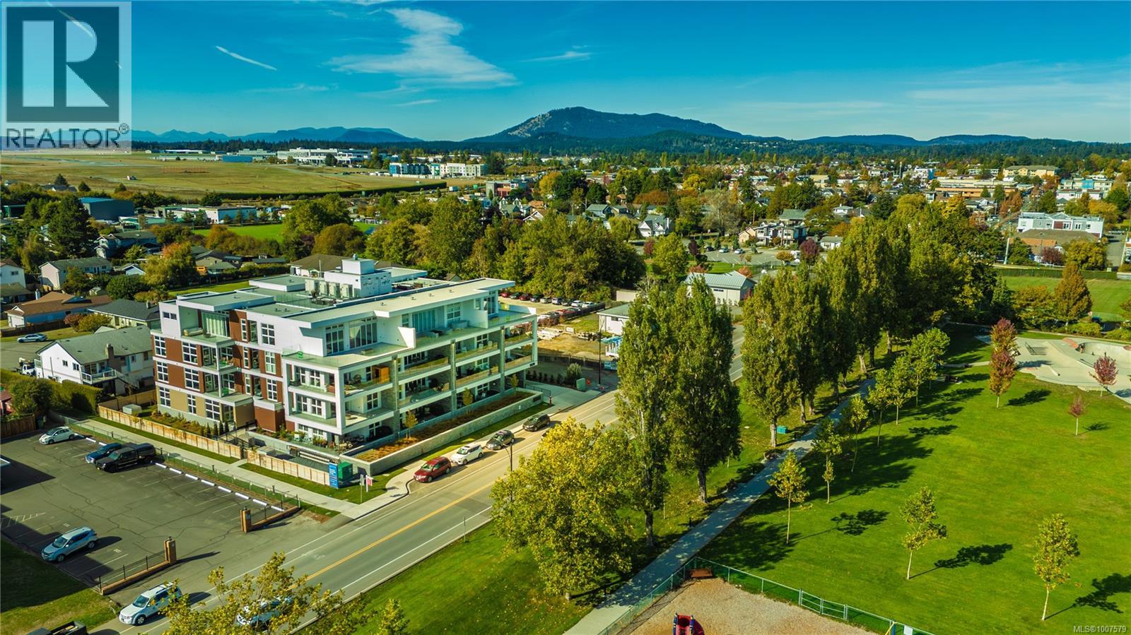 9570 Fifth Street #403 Property Photo 18