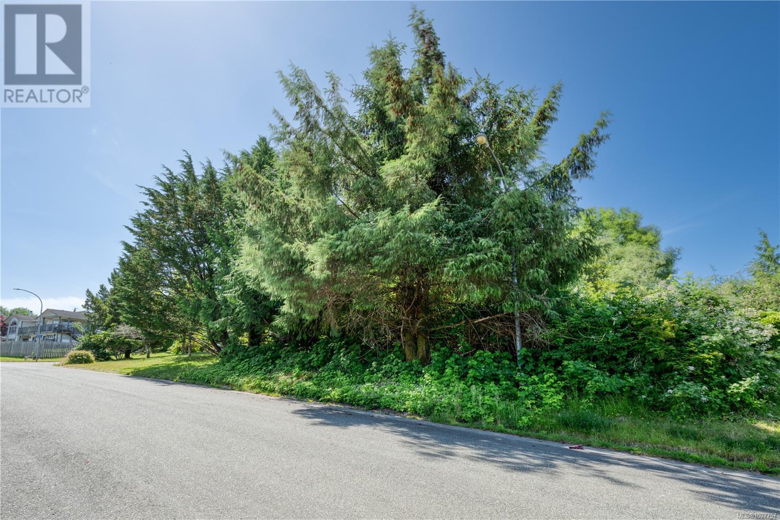 5275 Fanshawe St Property Photo 1