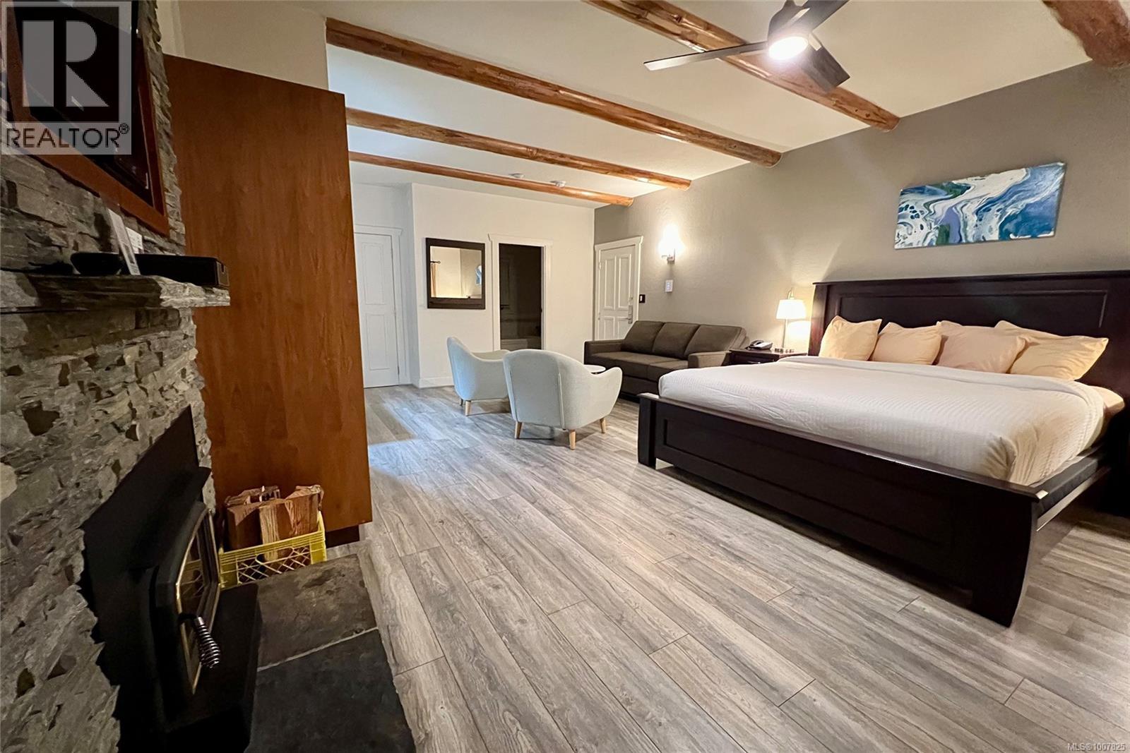 134 Madrona Drive #5 D1 Property Photo 4