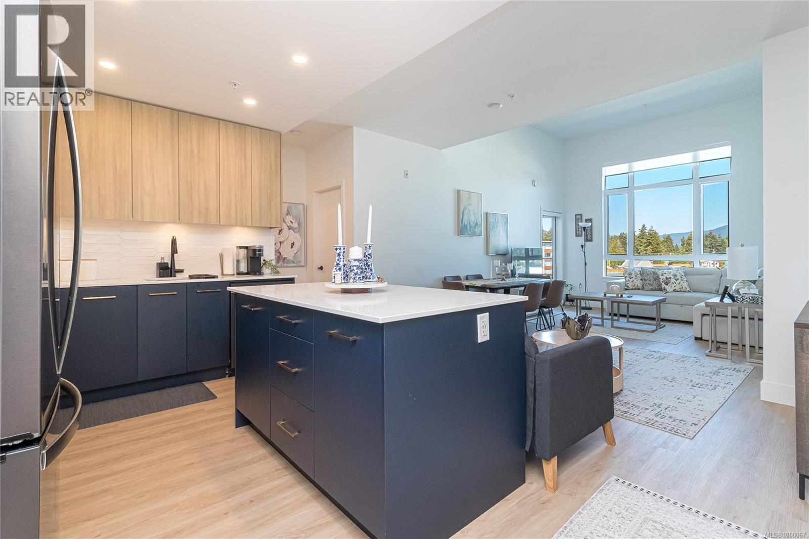 536 920 Reunion Ave Property Photo 11