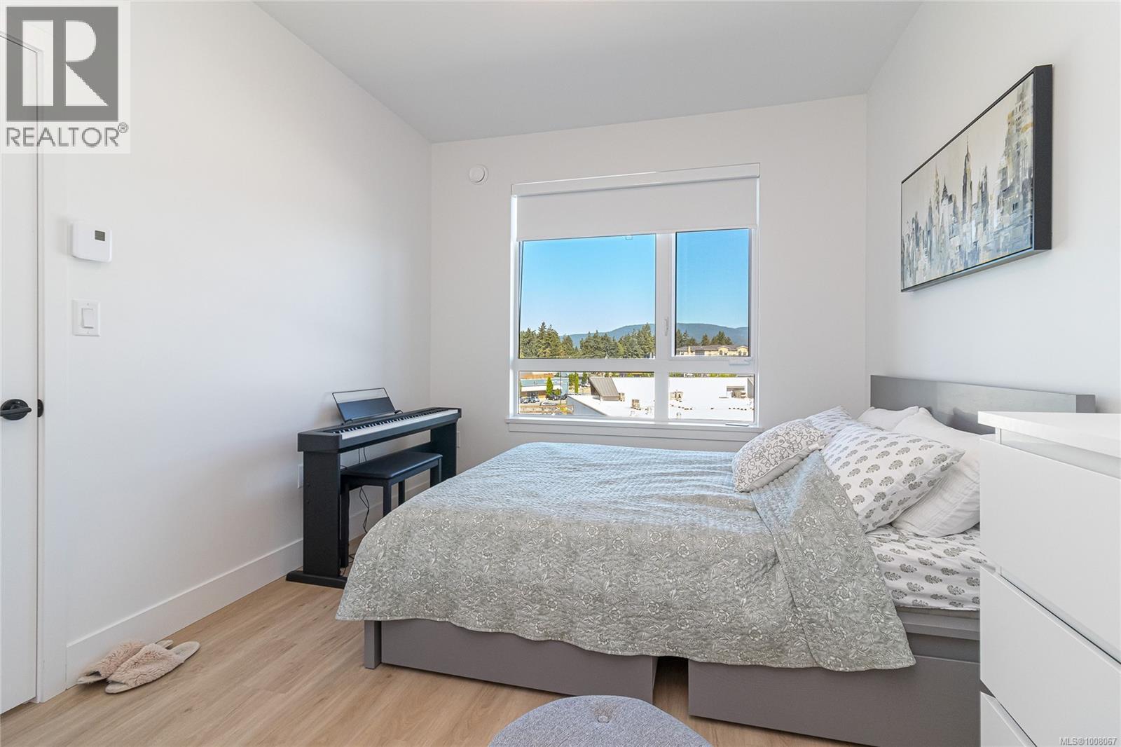 536 920 Reunion Ave Property Photo 16