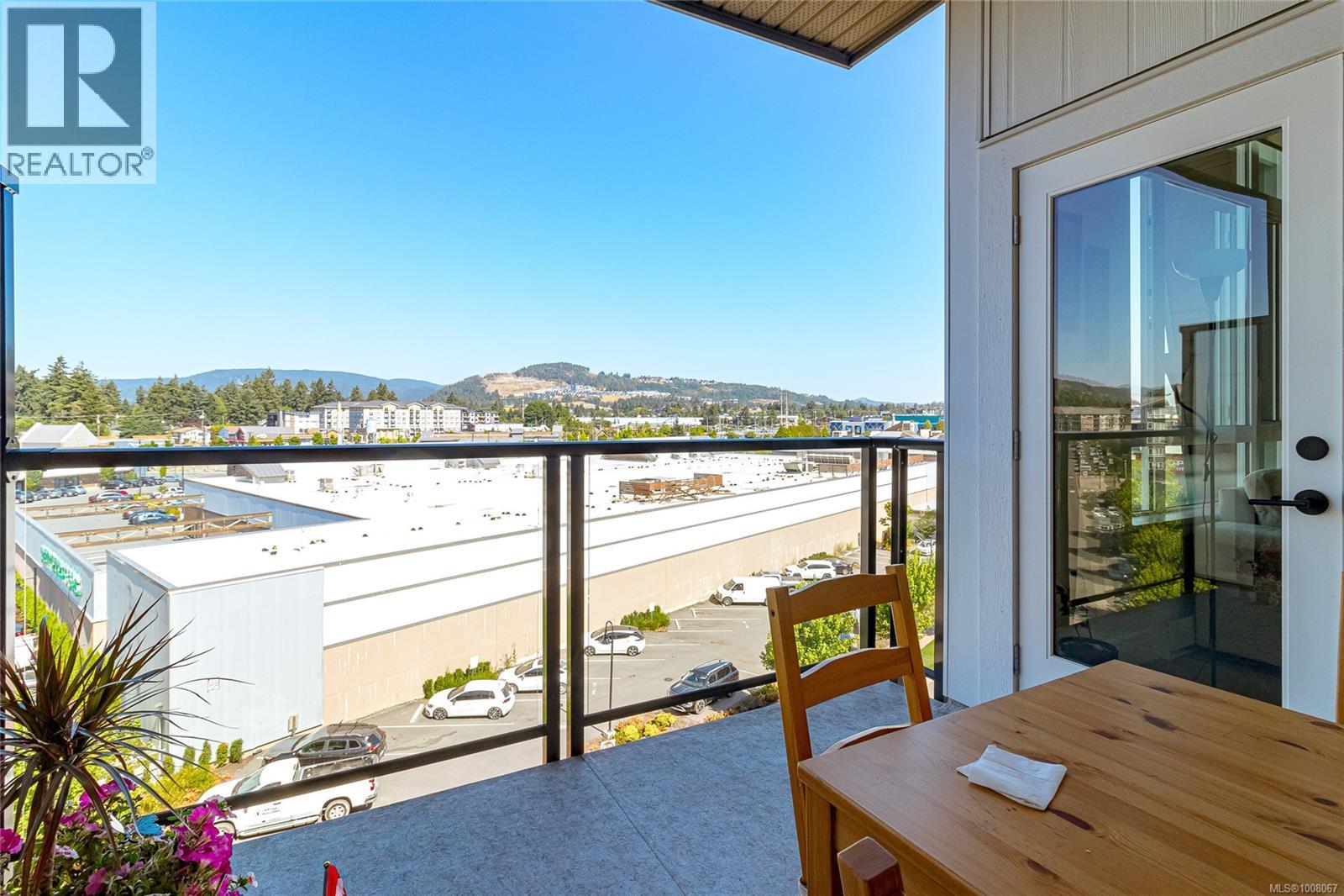 536 920 Reunion Ave Property Photo 26