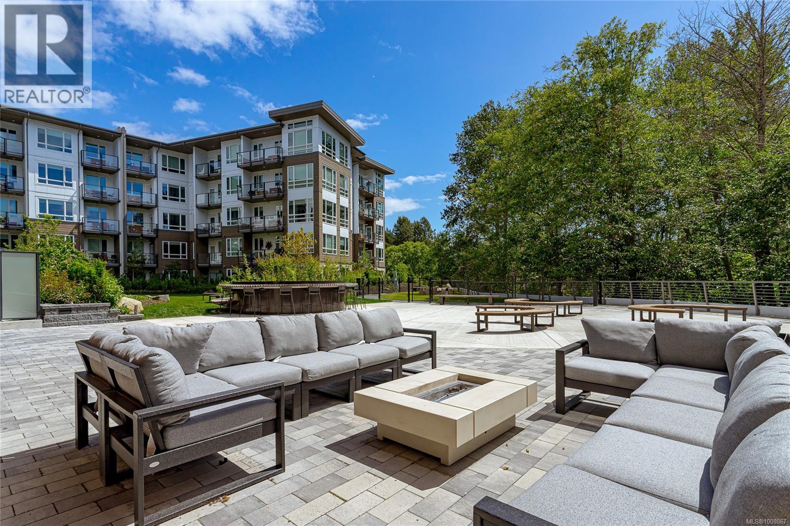 536 920 Reunion Ave Property Photo 30