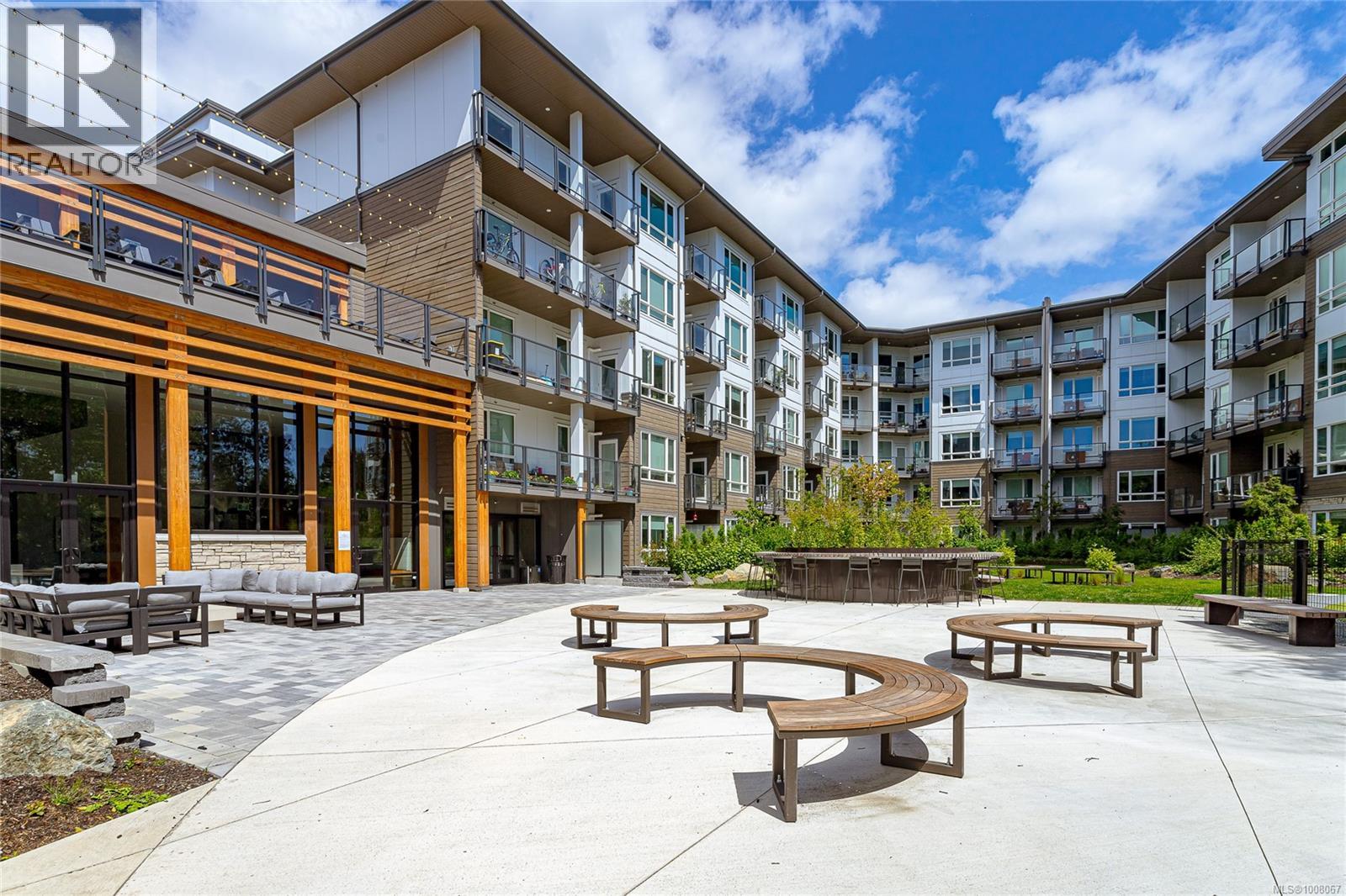 536 920 Reunion Ave Property Photo 31