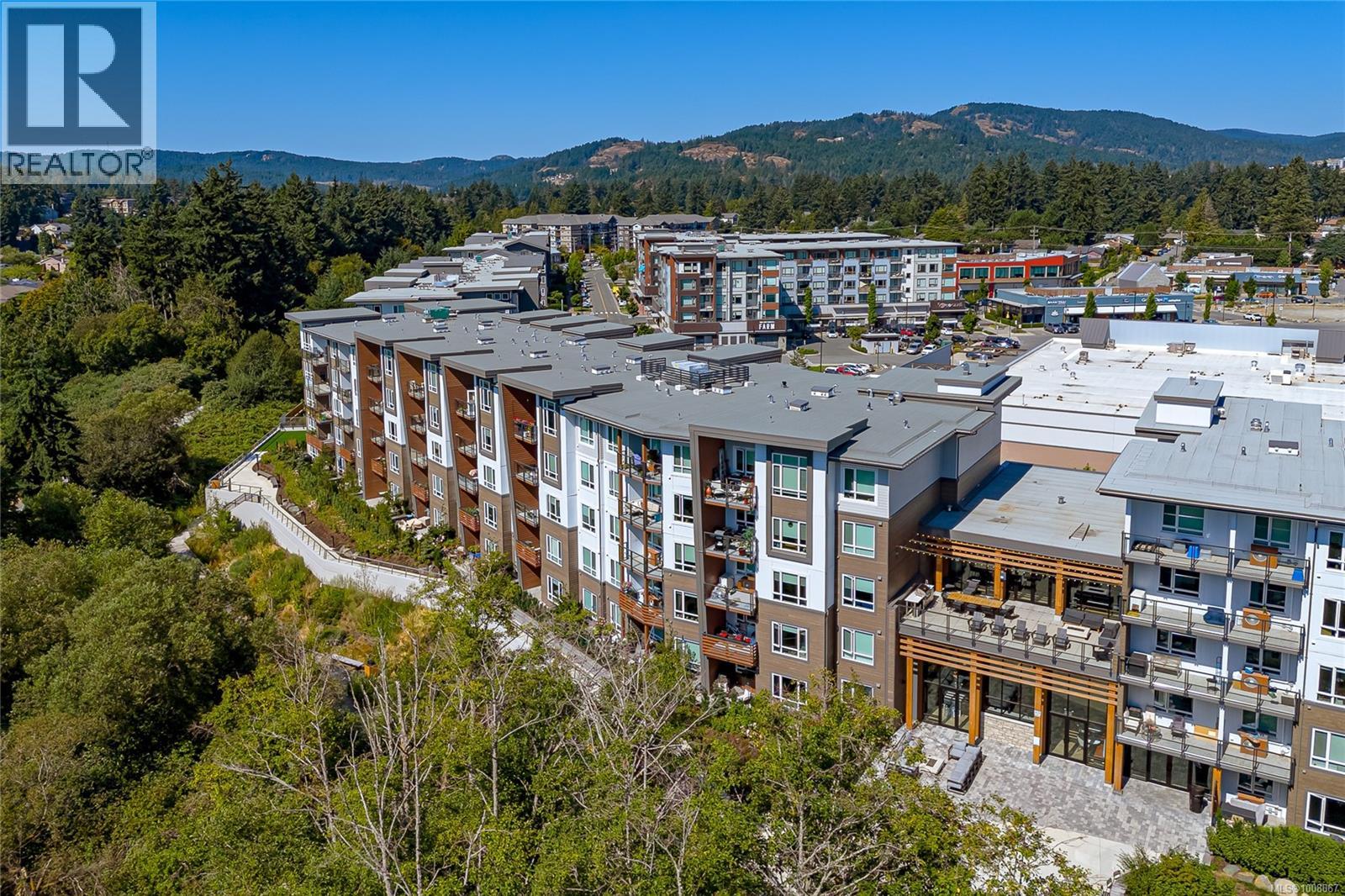 536 920 Reunion Ave Property Photo 37