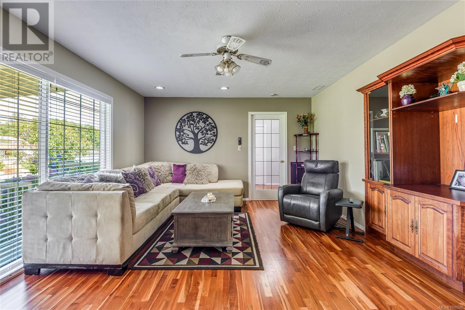 3816 South Island Highway Property Photo 20