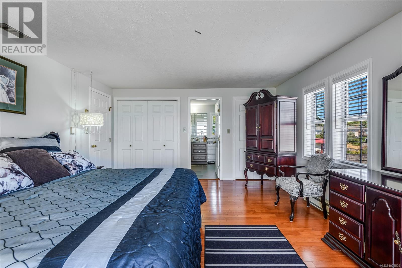 3816 South Island Highway Property Photo 33