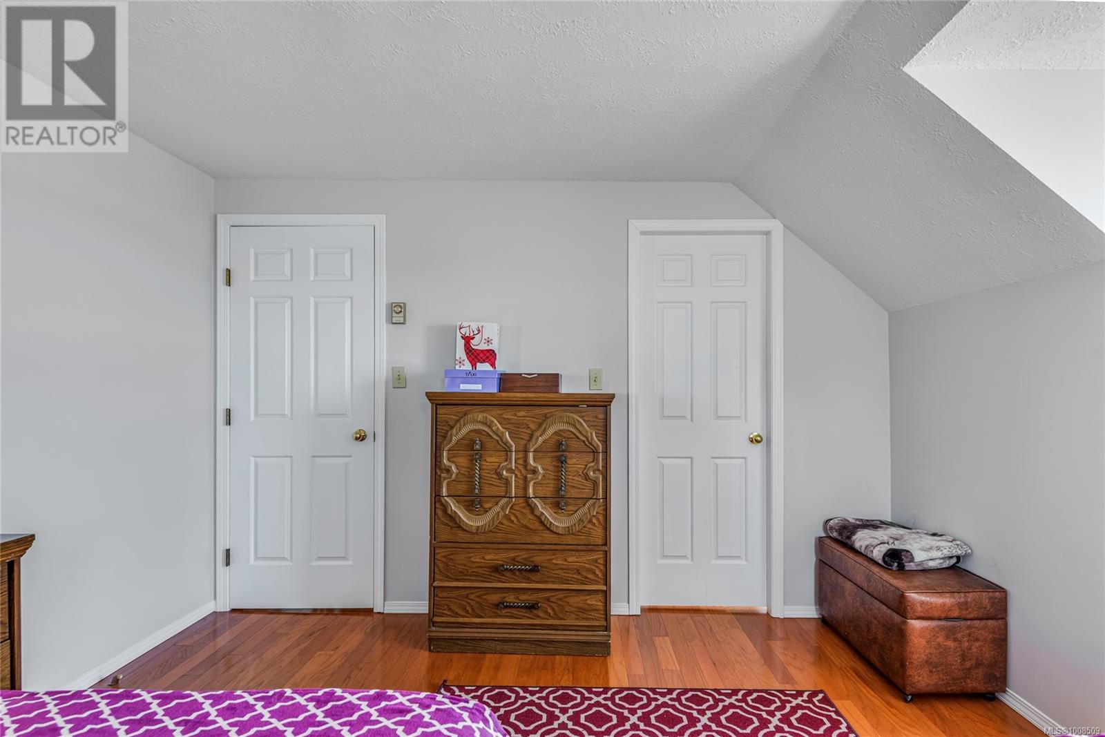 3816 South Island Highway Property Photo 39