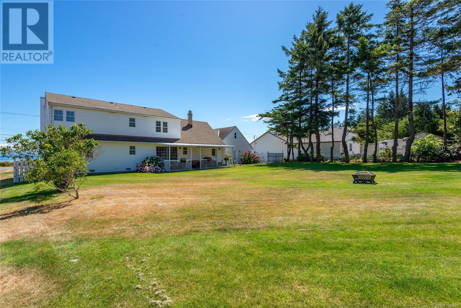 3816 South Island Highway Property Photo 61