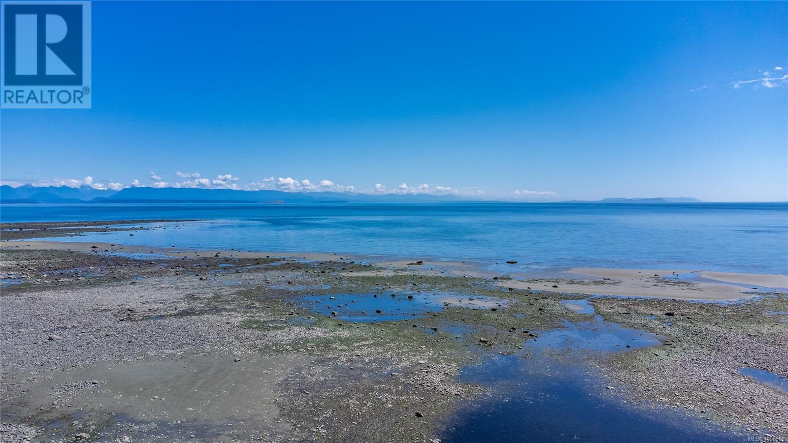 3816 South Island Highway Property Photo 76