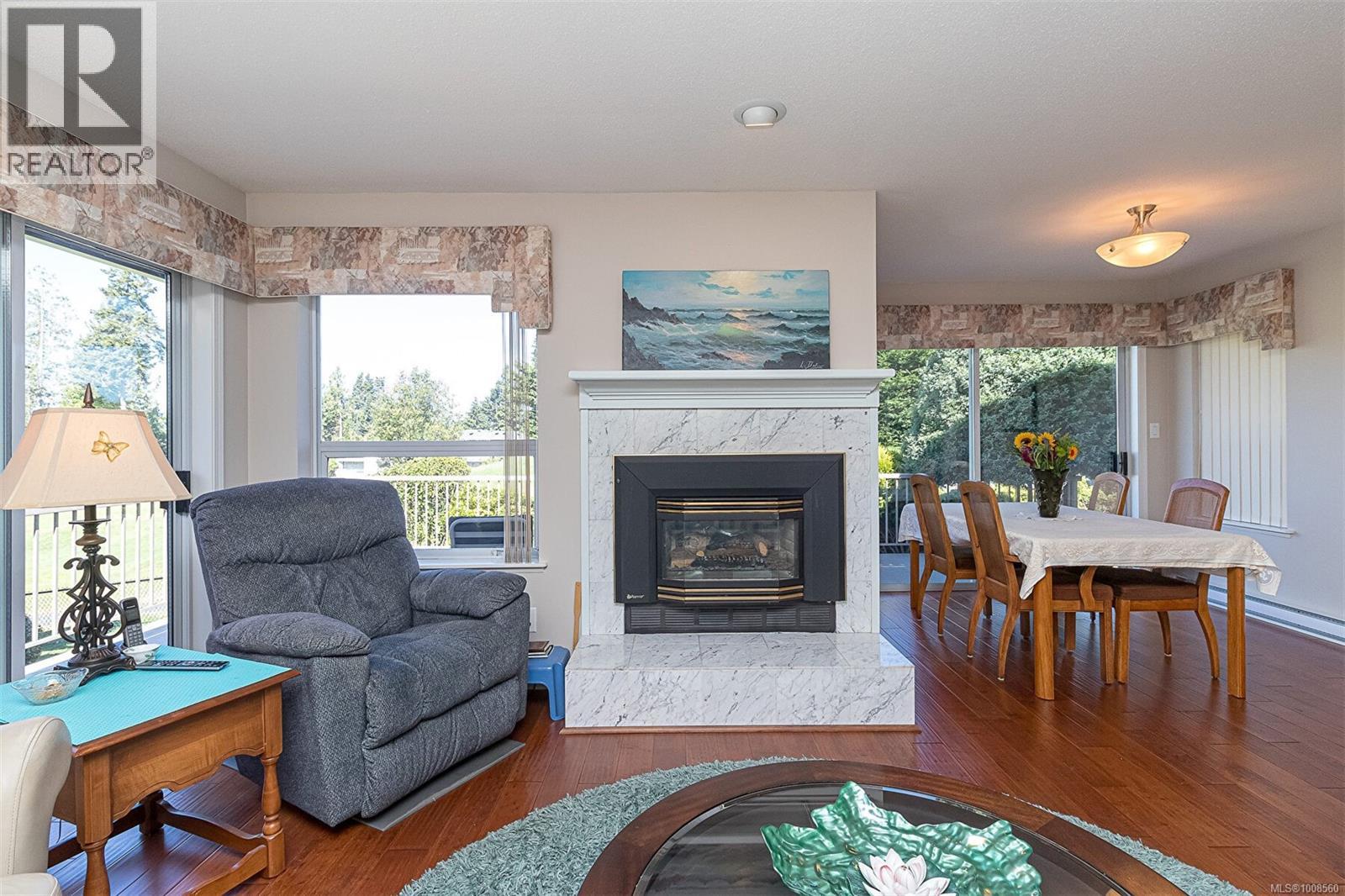 537 Fairways Place Property Photo 16