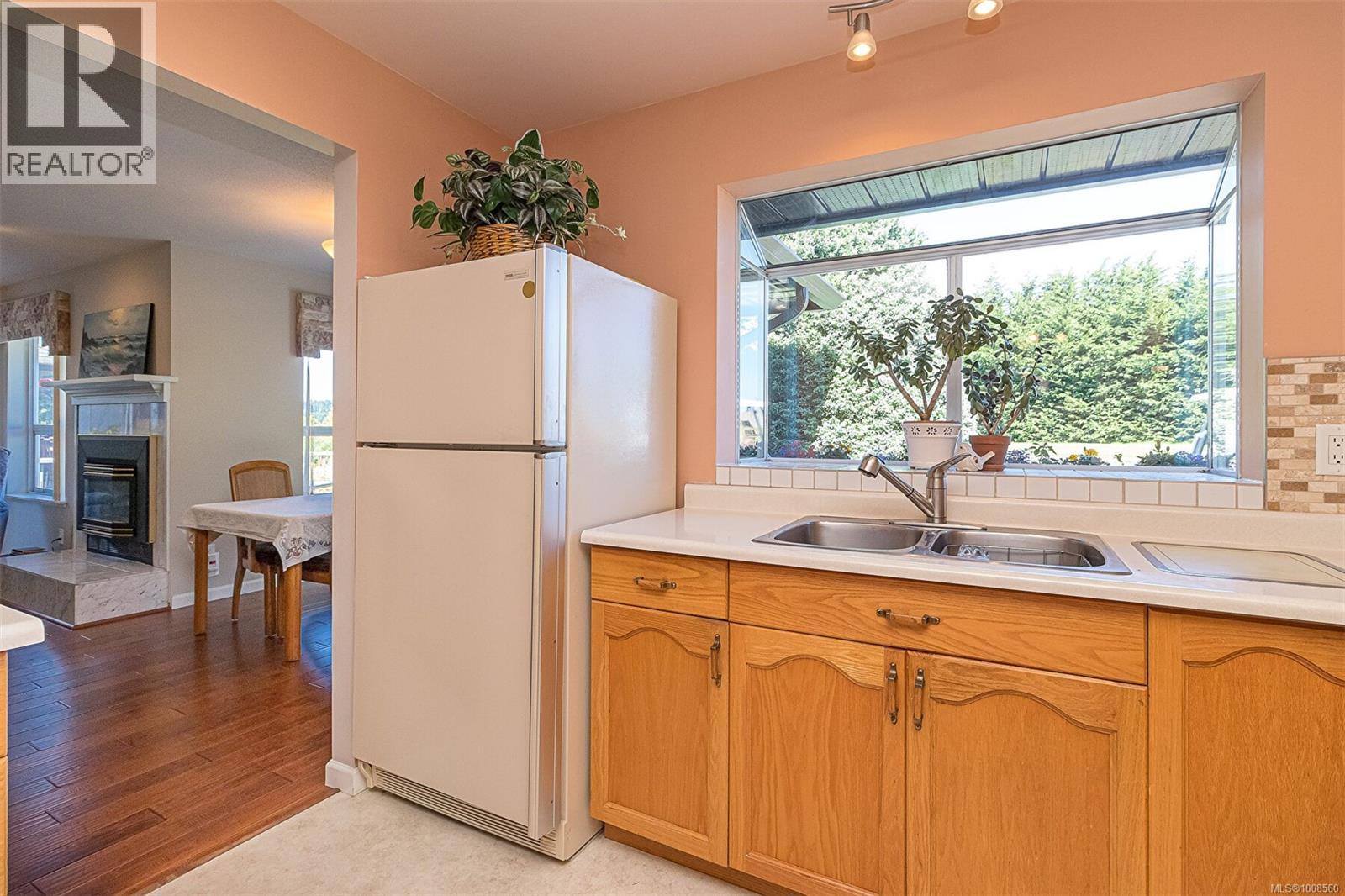 537 Fairways Place Property Photo 23