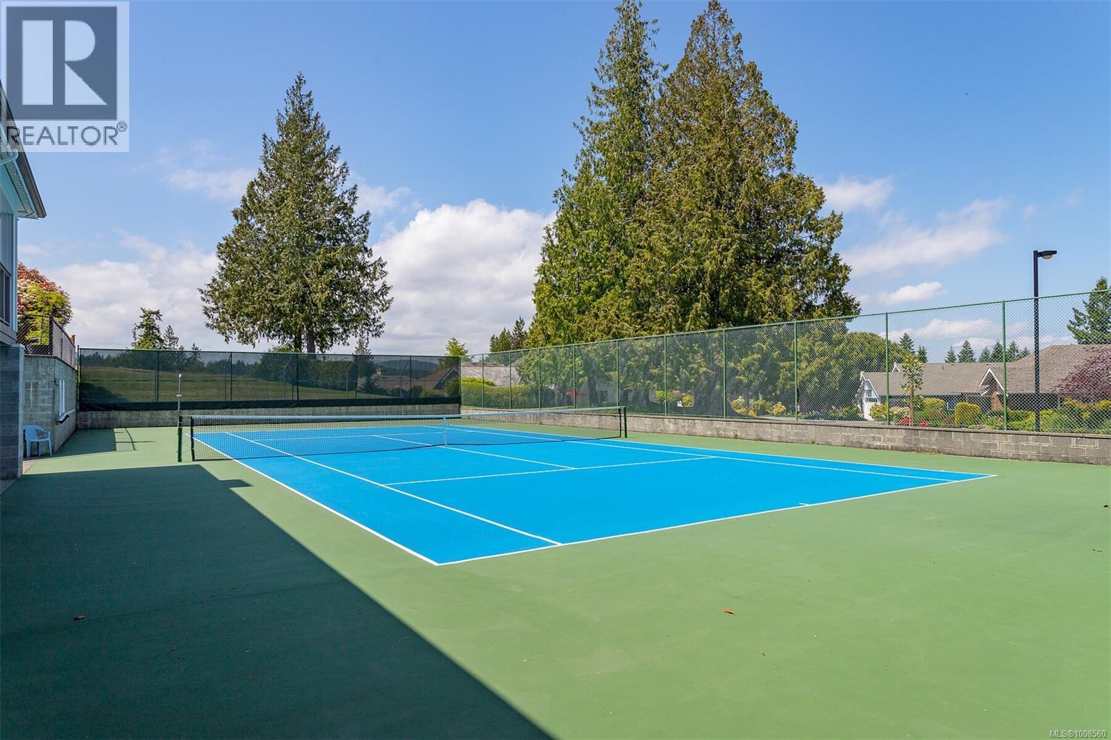 537 Fairways Place Property Photo 64