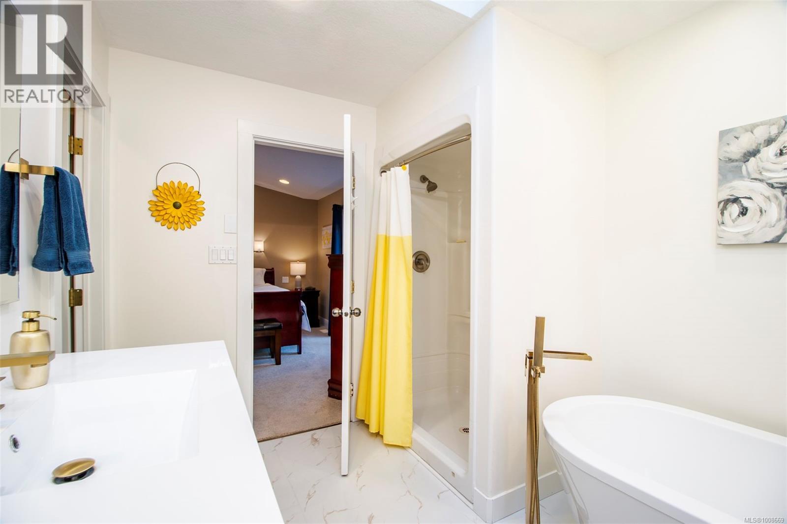 1960 Emma Way Property Photo 26