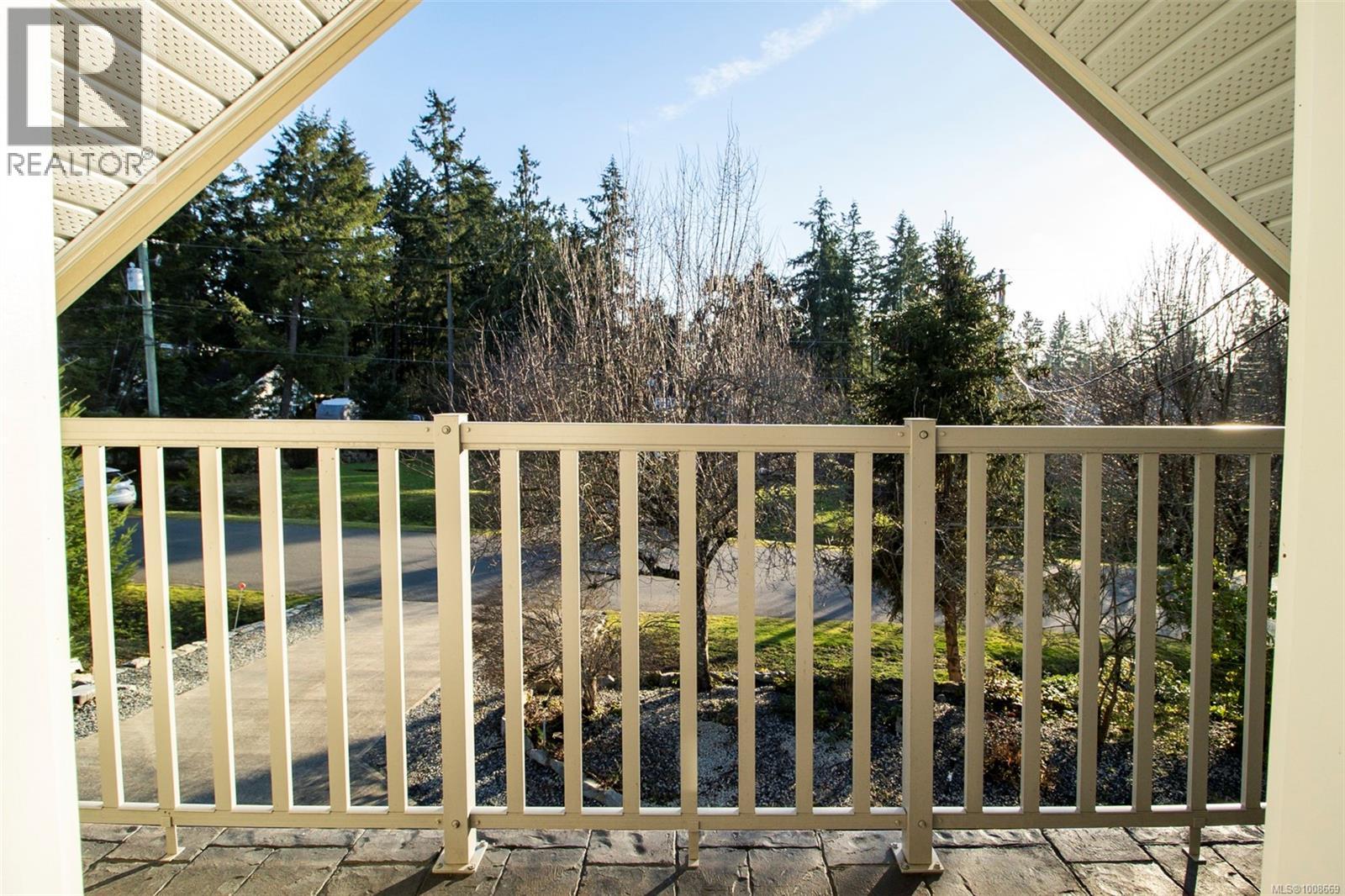 1960 Emma Way Property Photo 37