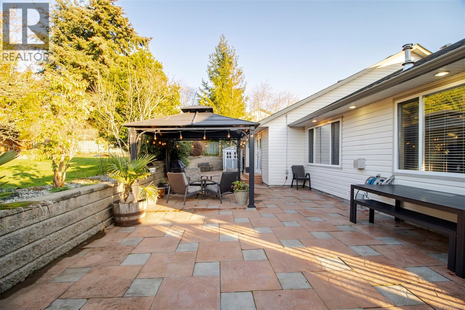 1960 Emma Way Property Photo 51