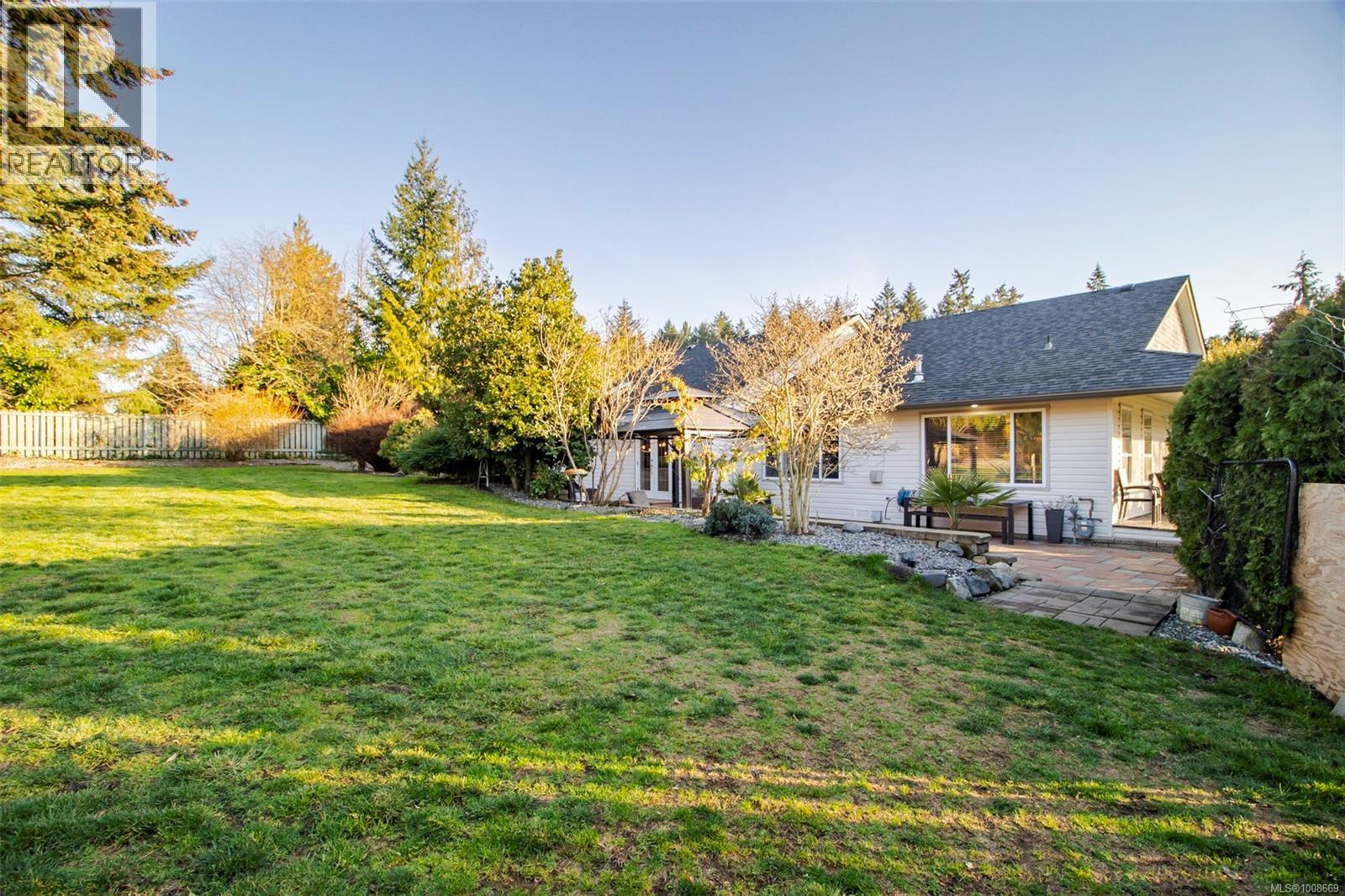 1960 Emma Way Property Photo 52