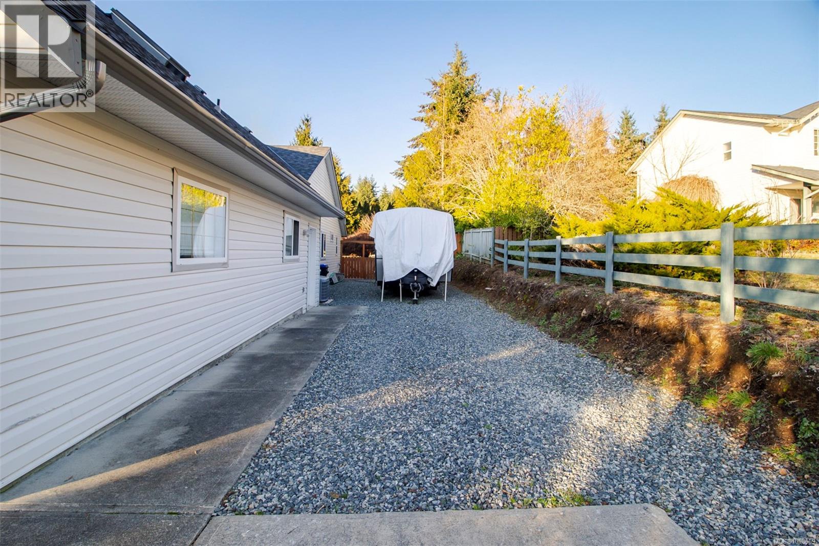 1960 Emma Way Property Photo 57