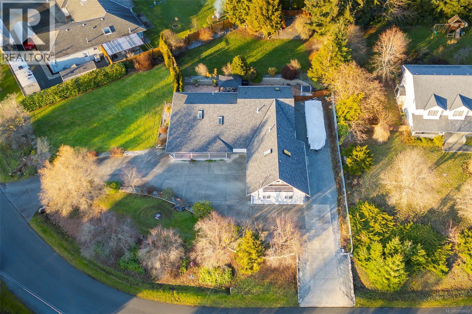 1960 Emma Way Property Photo 62