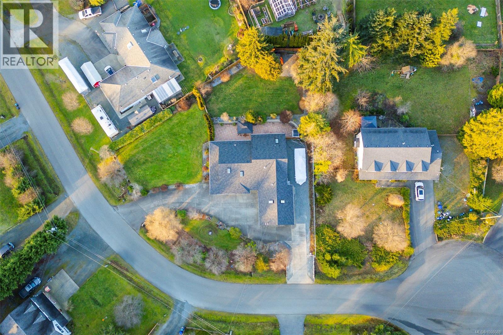 1960 Emma Way Property Photo 64