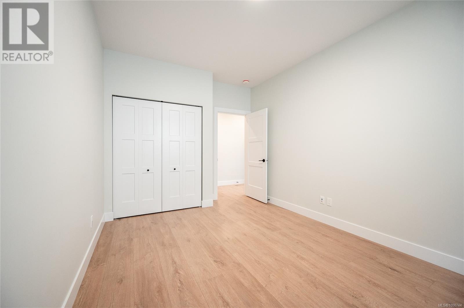 91 Dahl Road #3 Property Photo 9