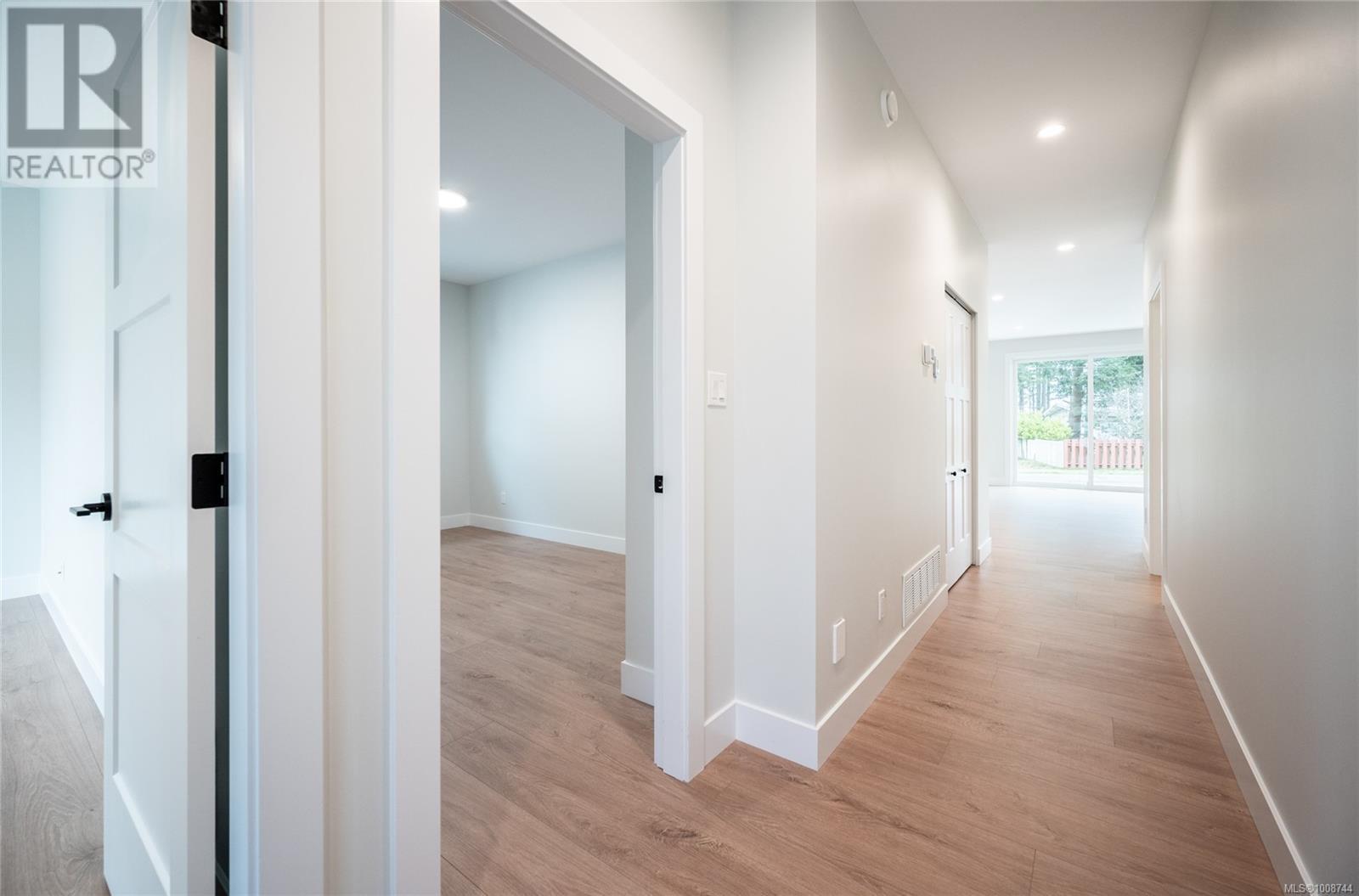 91 Dahl Road #3 Property Photo 10