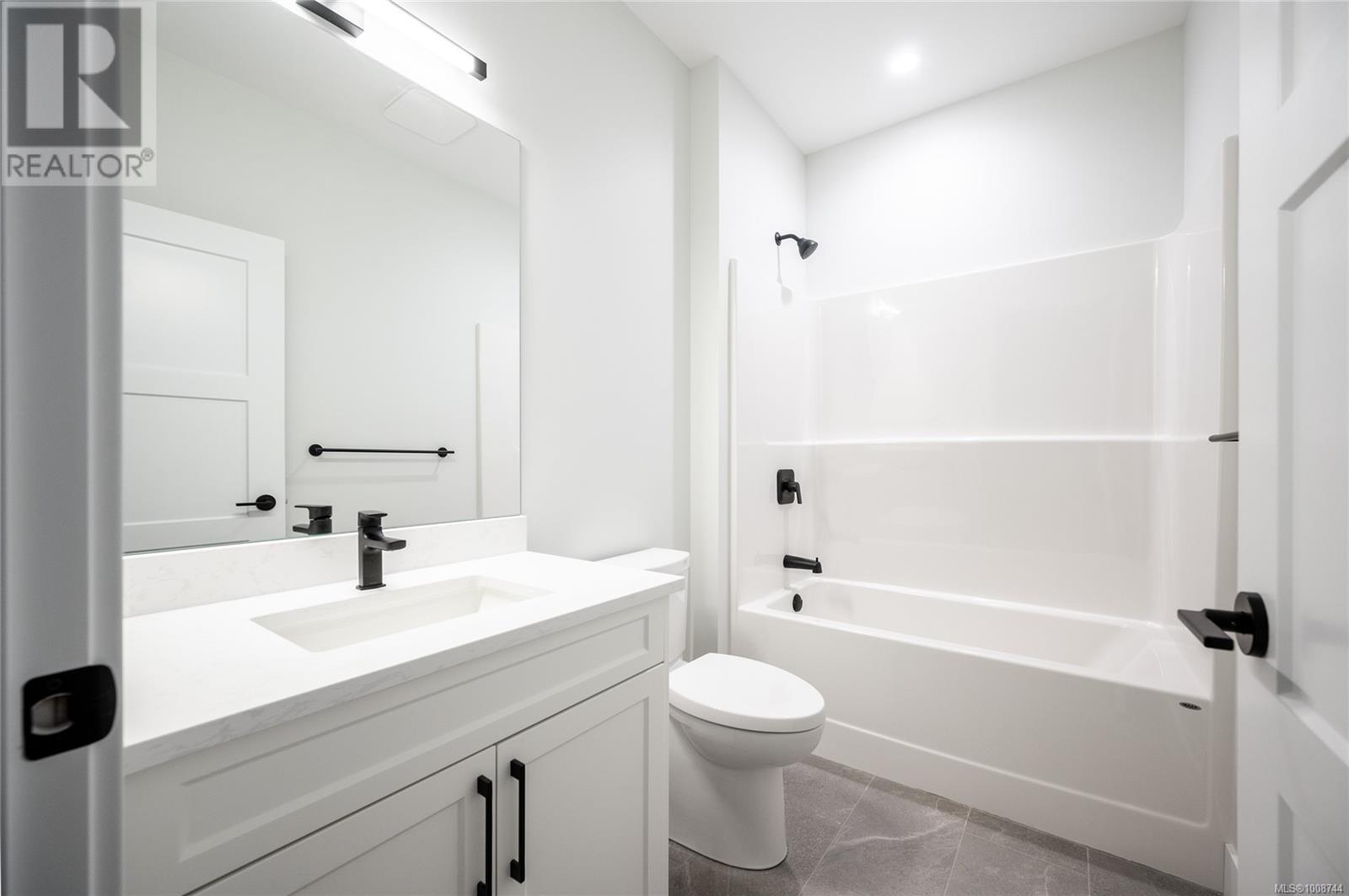 91 Dahl Road #3 Property Photo 11