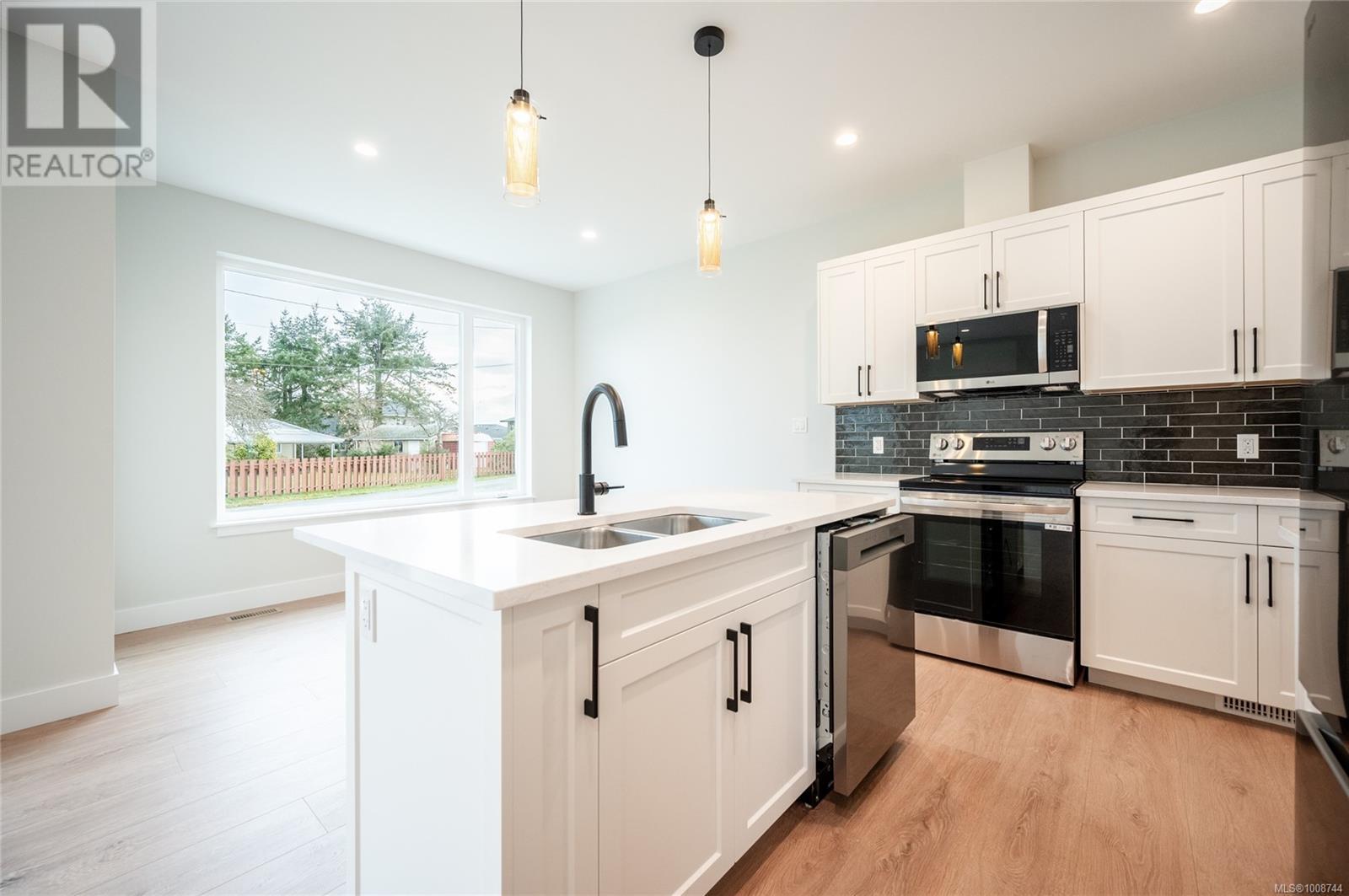 91 Dahl Road #3 Property Photo 20