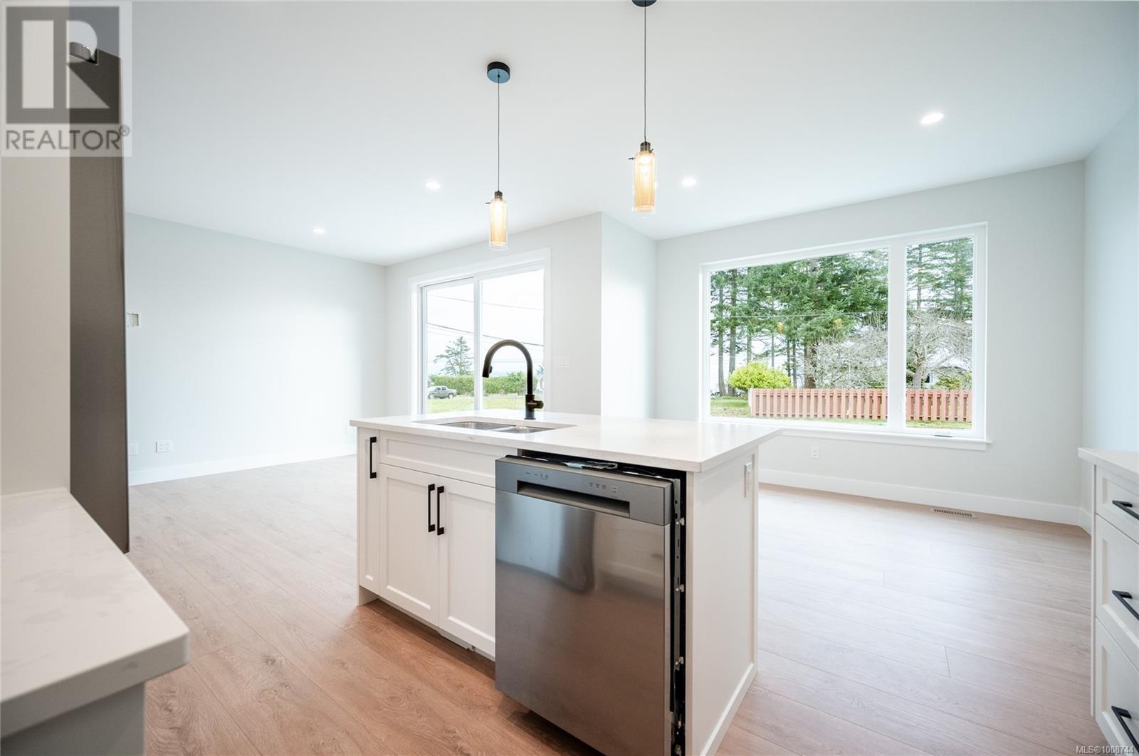 91 Dahl Road #3 Property Photo 24