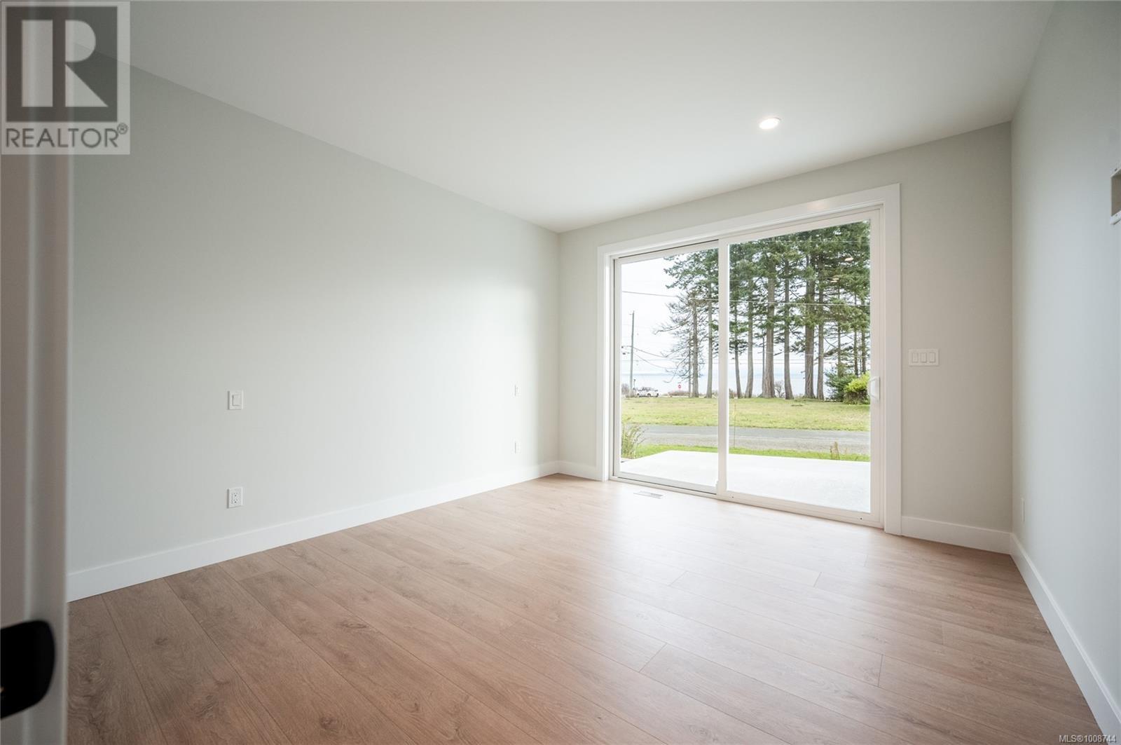 91 Dahl Road #3 Property Photo 29