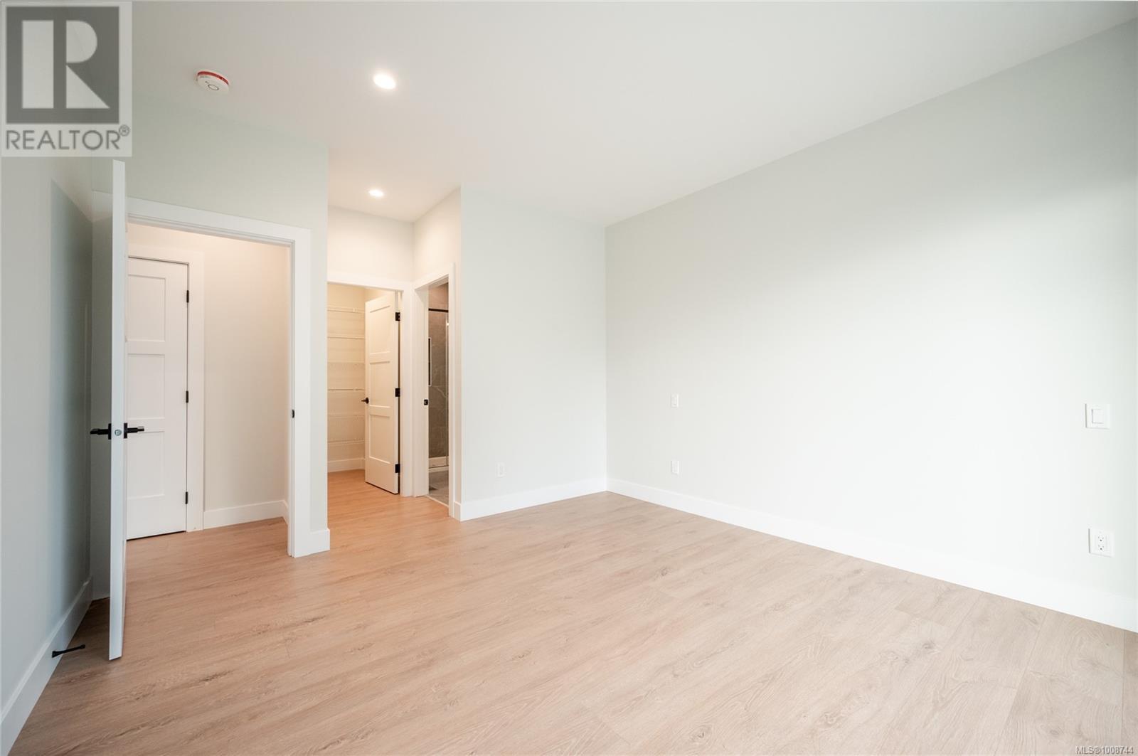 91 Dahl Road #3 Property Photo 30