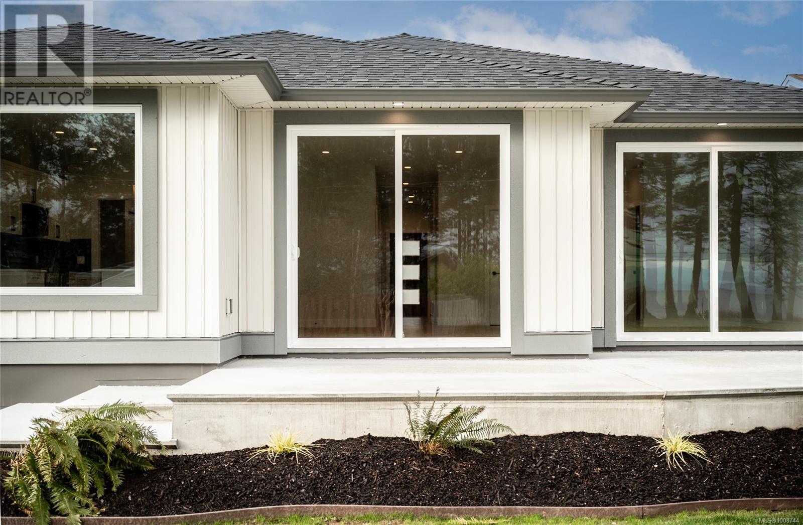 91 Dahl Road #3 Property Photo 42