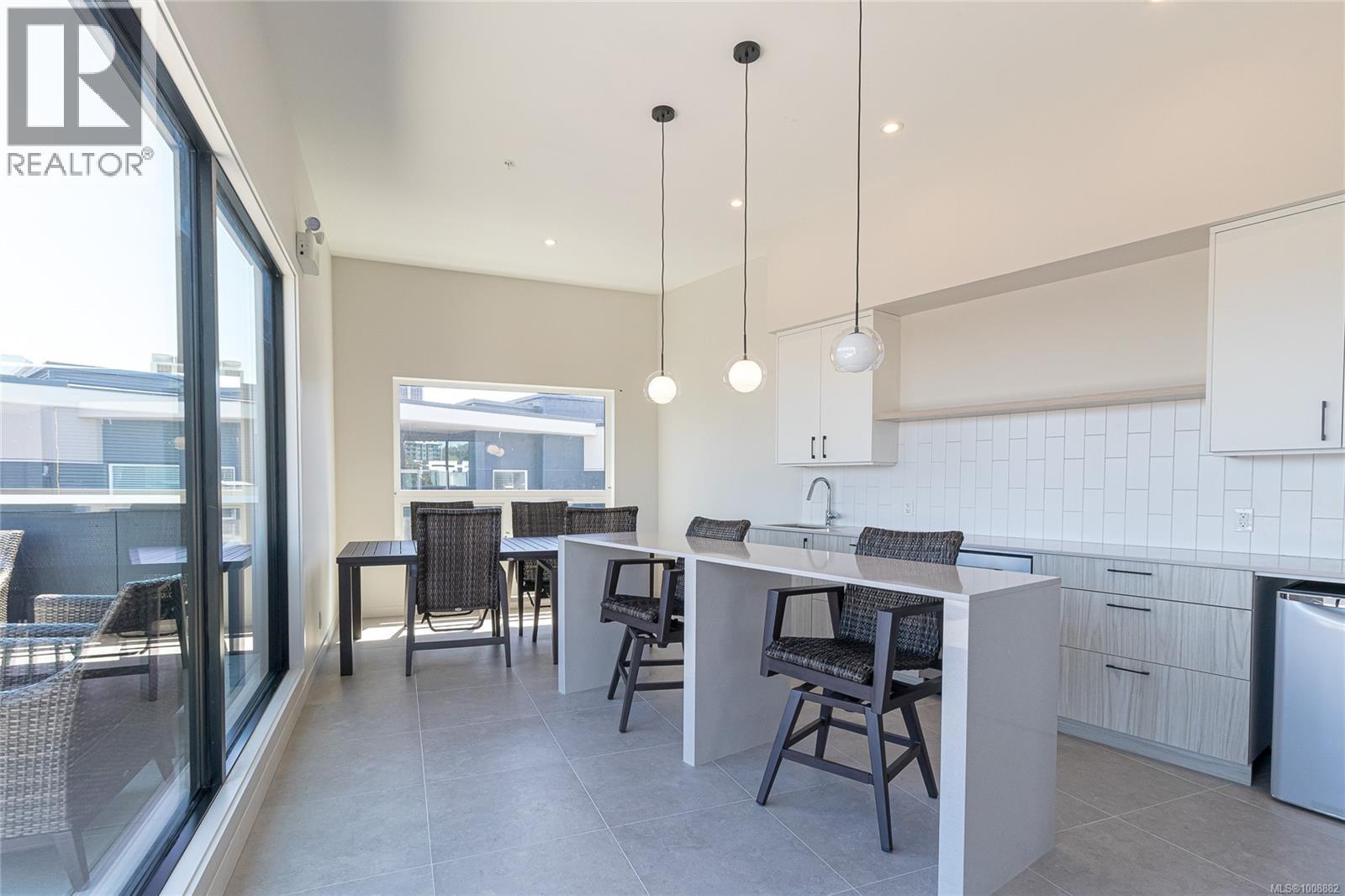 208 958 Pharoah Mews Property Photo 24