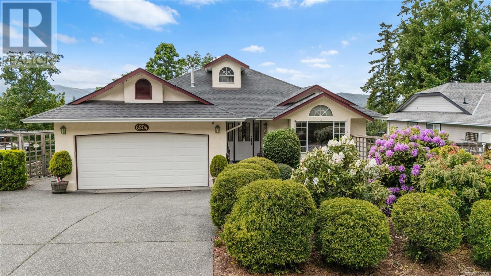 6204 Thomson Terr Property Photo 1