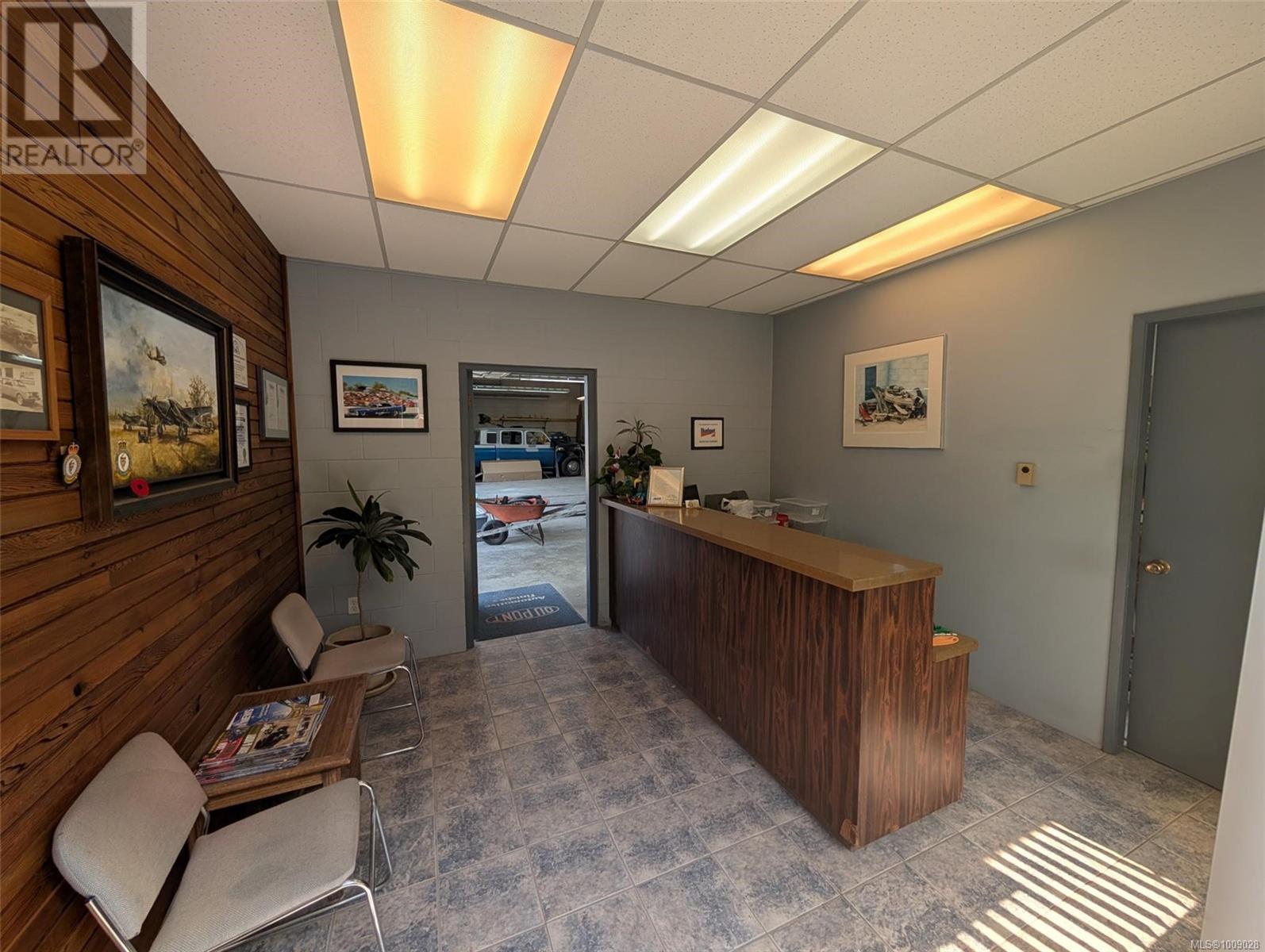 253 Fern Rd Property Photo 21