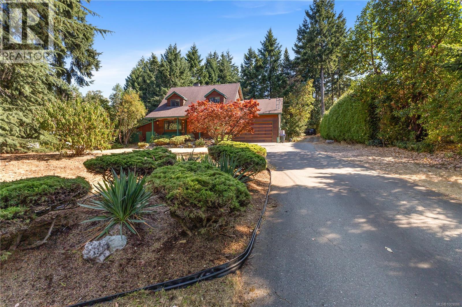 8015 Northwind Dr Property Photo 33