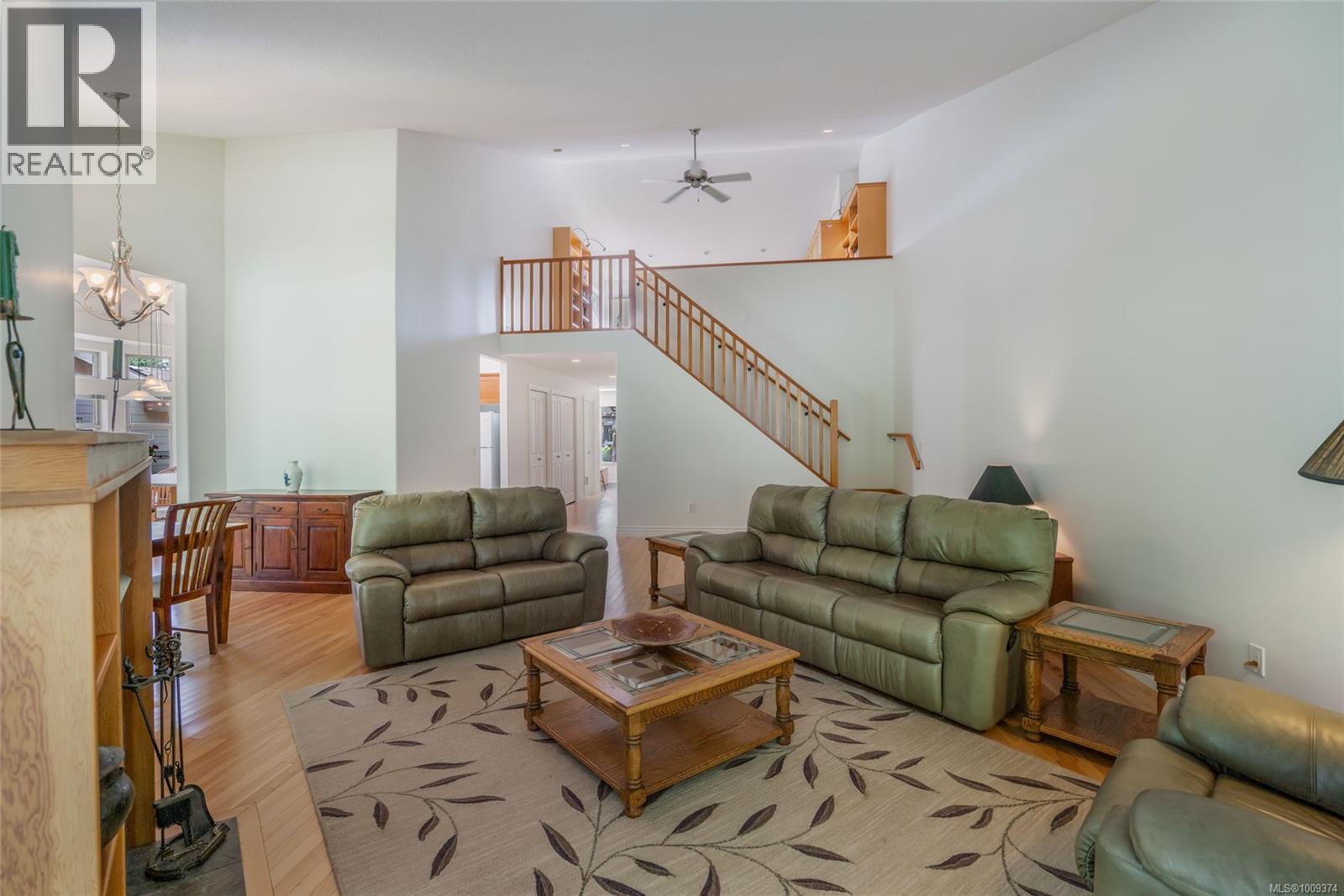 1267 Roberton Boulevard Property Photo 11