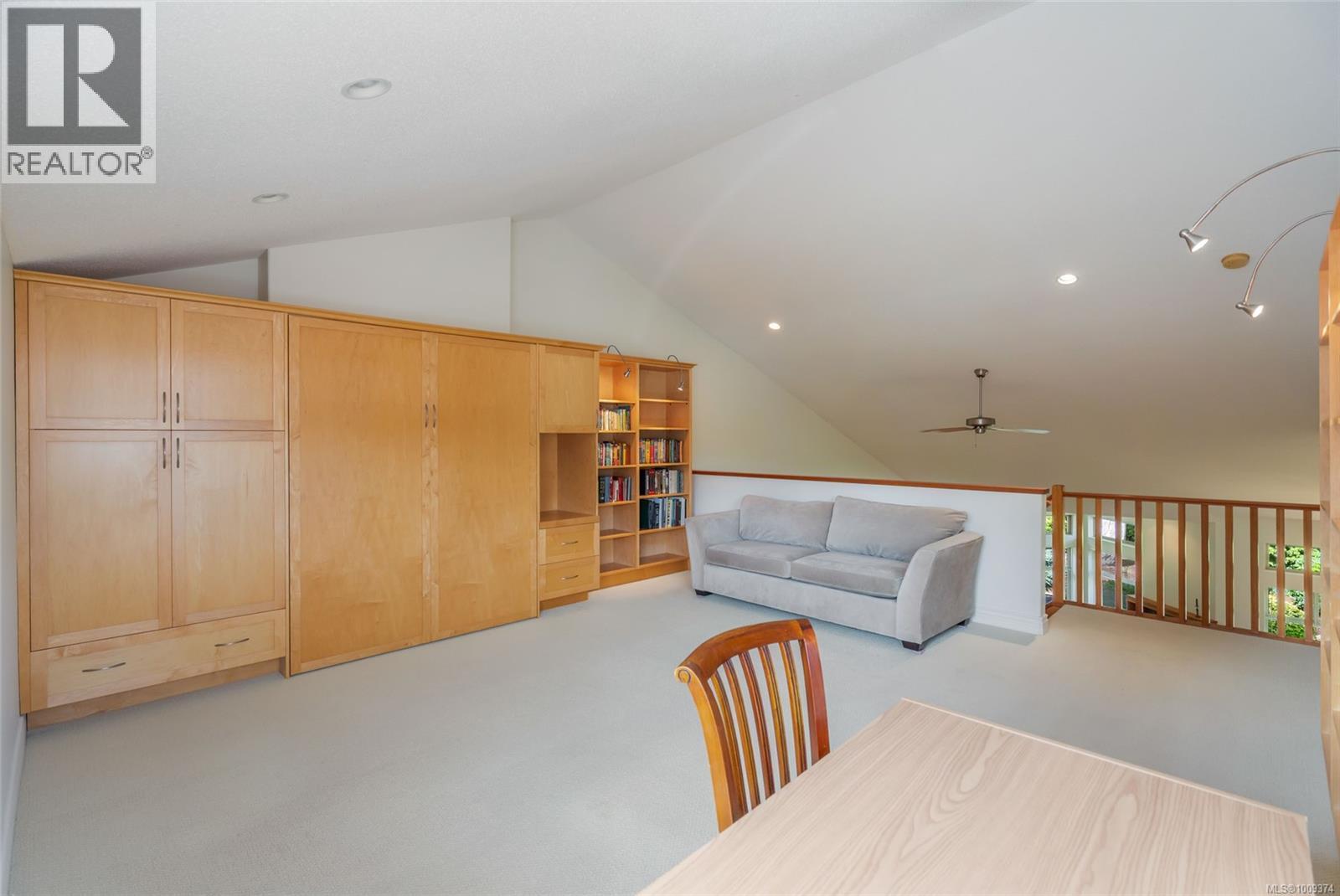 1267 Roberton Boulevard Property Photo 19