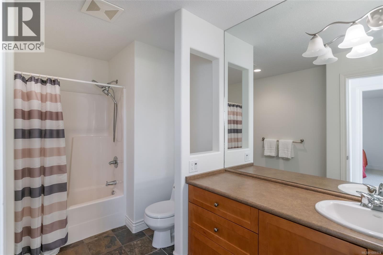 1267 Roberton Boulevard Property Photo 22