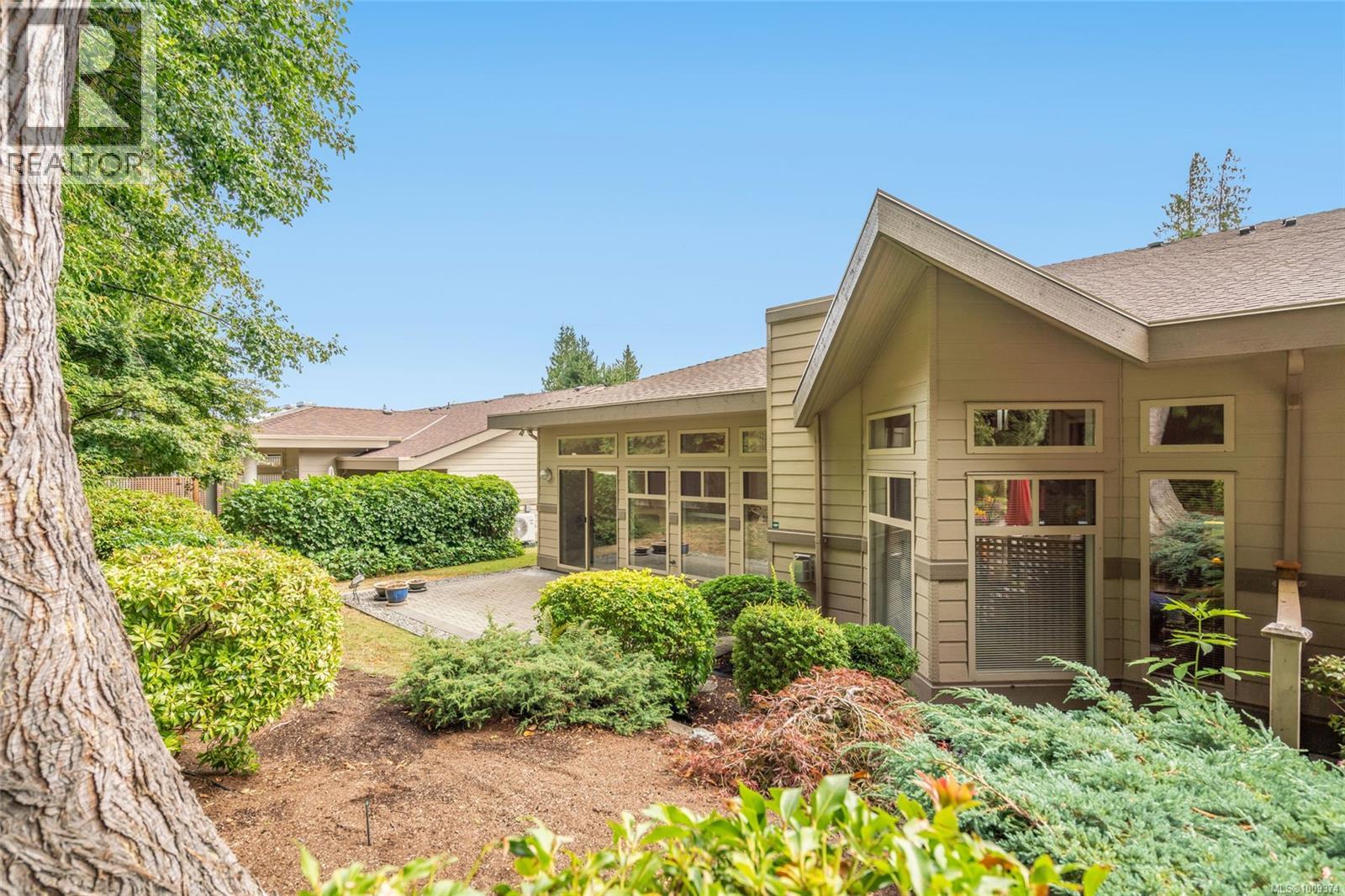 1267 Roberton Boulevard Property Photo 25