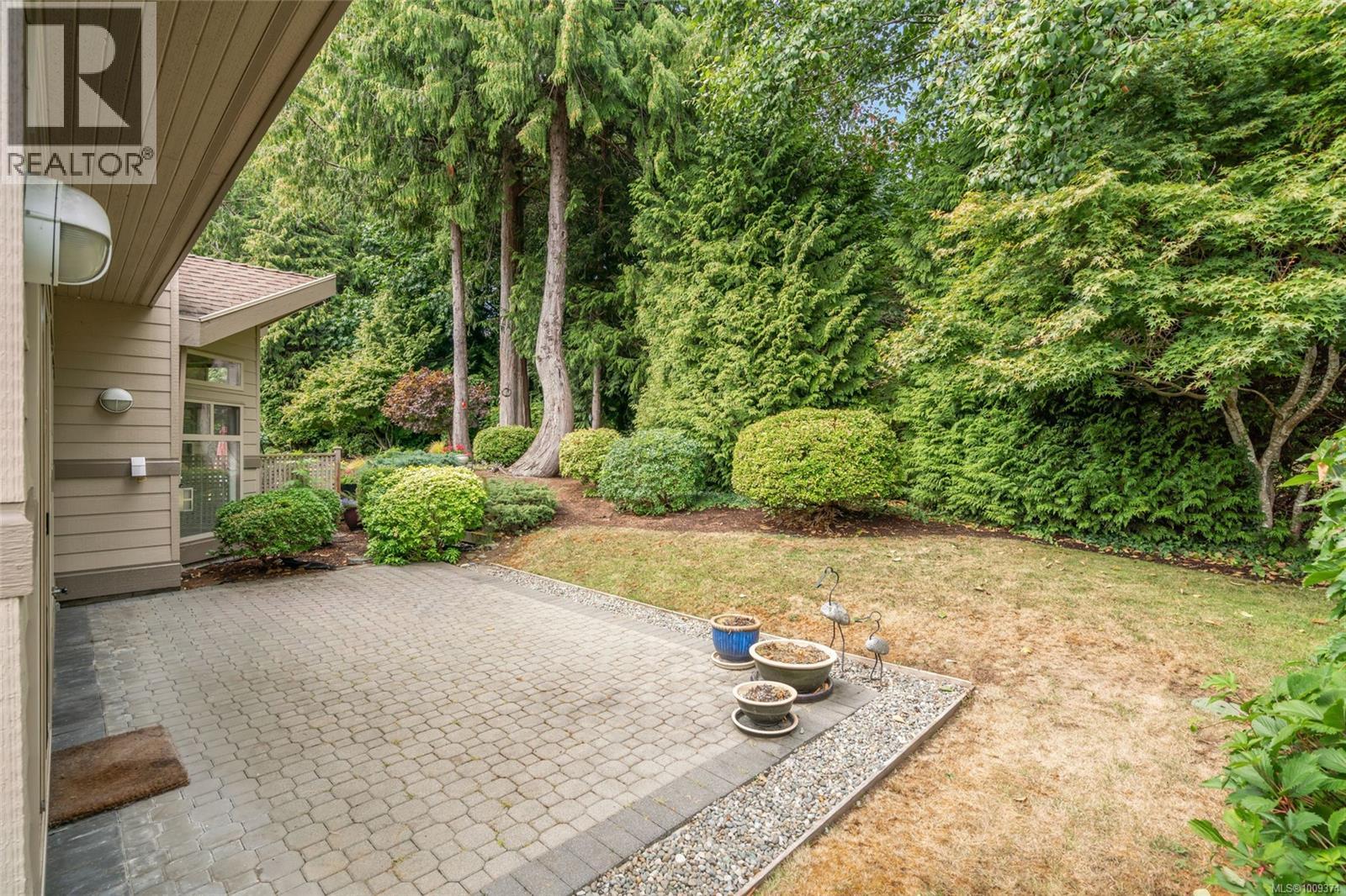 1267 Roberton Boulevard Property Photo 27