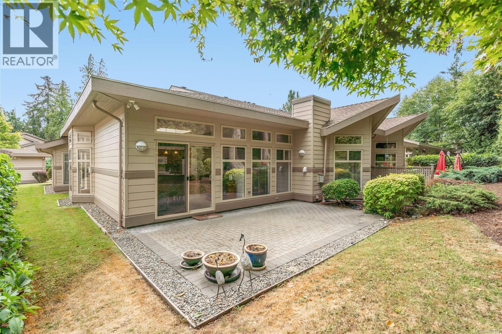 1267 Roberton Boulevard Property Photo 29