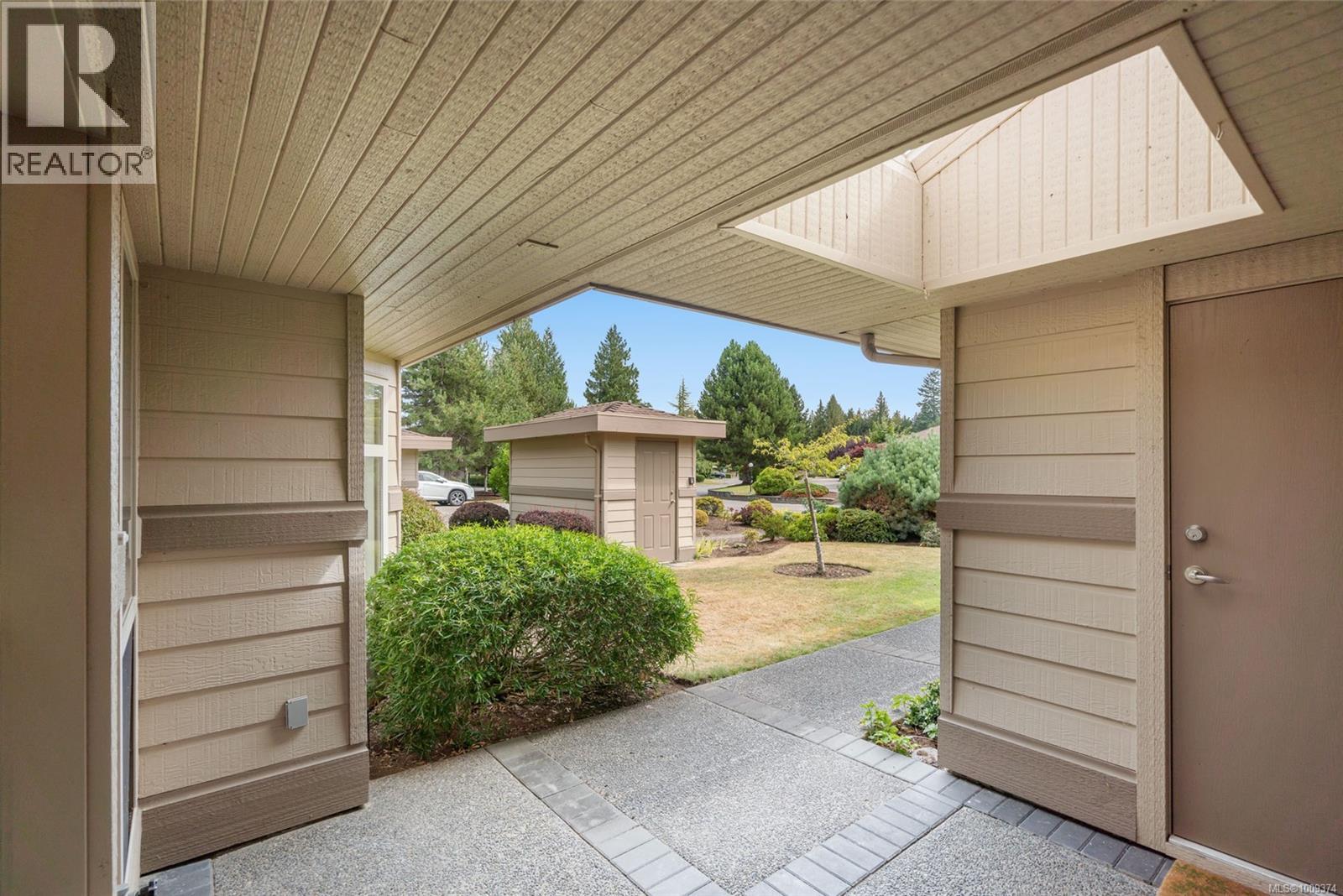 1267 Roberton Boulevard Property Photo 30