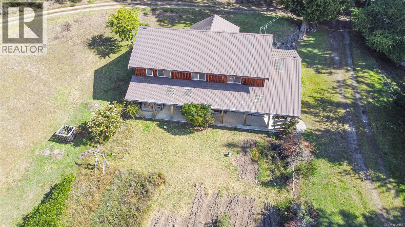415 Campbell Bay Rd Property Photo 2