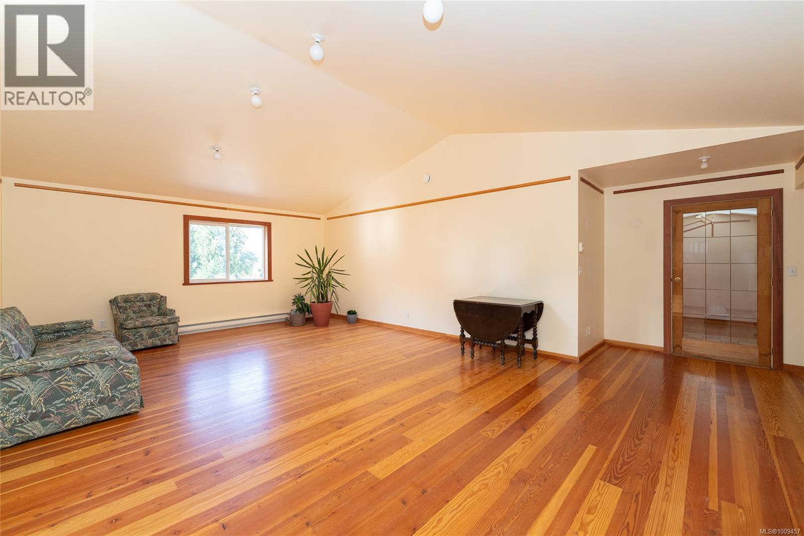 415 Campbell Bay Rd Property Photo 15