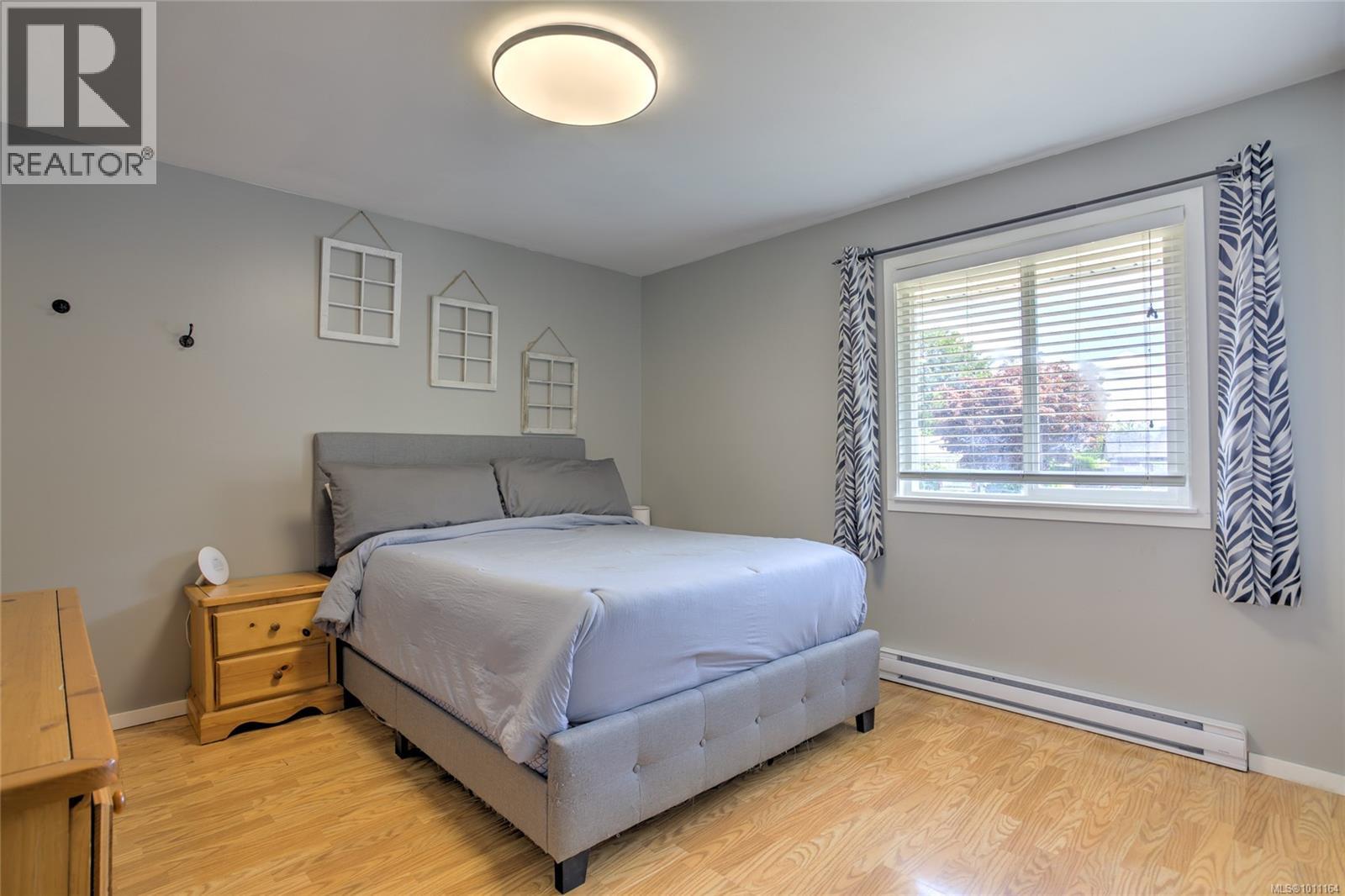 6144 Edgehill Place Property Photo 17