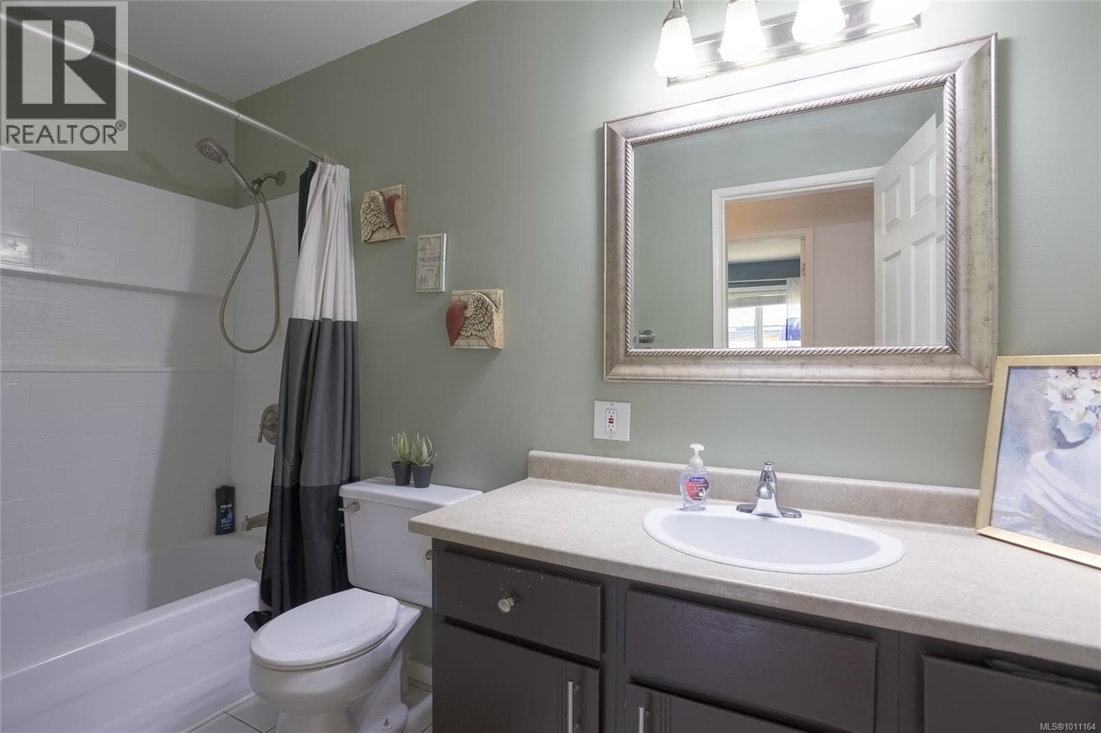 6144 Edgehill Place Property Photo 25